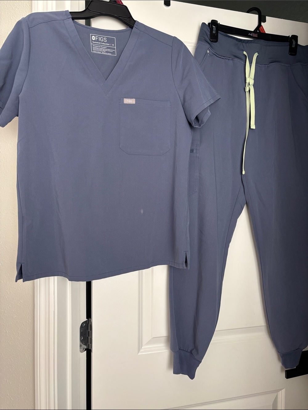 Figs Women's Slate Blue Scrub Top & Jogger Pants with Light Contrast Drawstring
